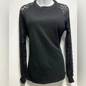 MIHOLL BRAND WAFFLE TOP WITH SEE THRU LACE SLEEVES BLACK SIZE M